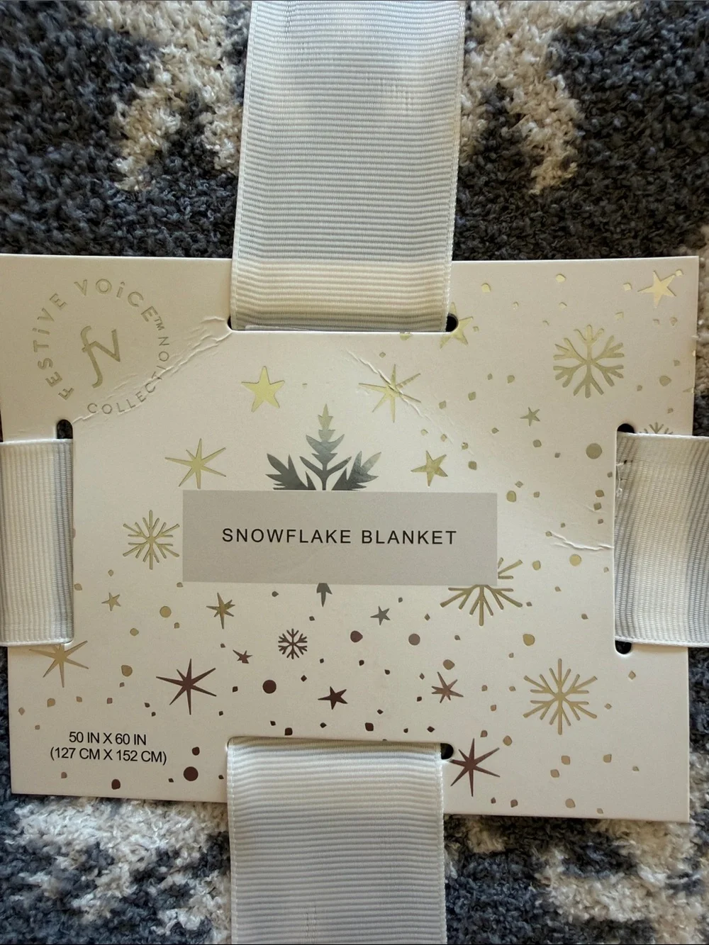 Snowflake Throw Blanket Cozy Plush